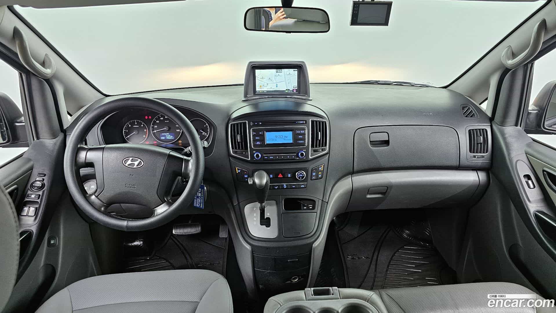 Starex Hyundai 2016.1-INNER-007