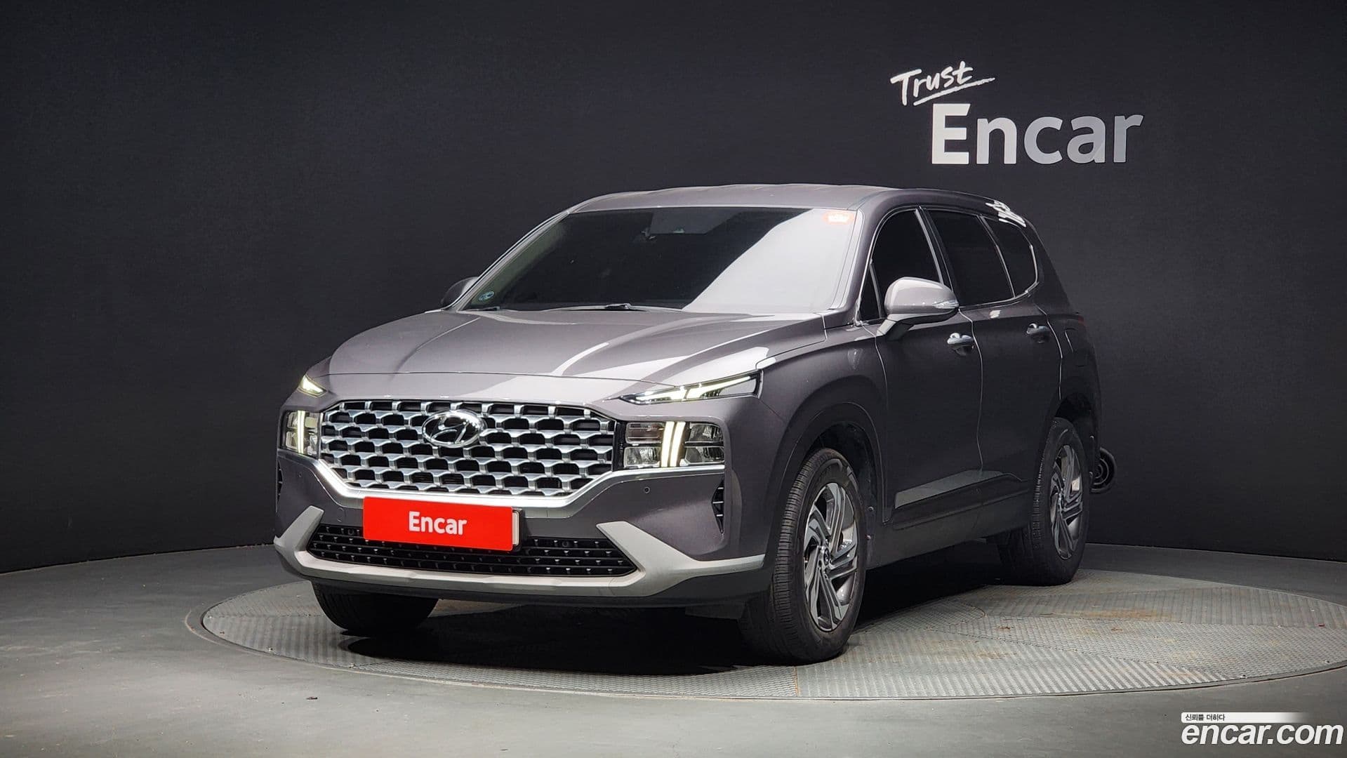 Main__Slider__Photo:Santafe Hyundai 2020.11-0