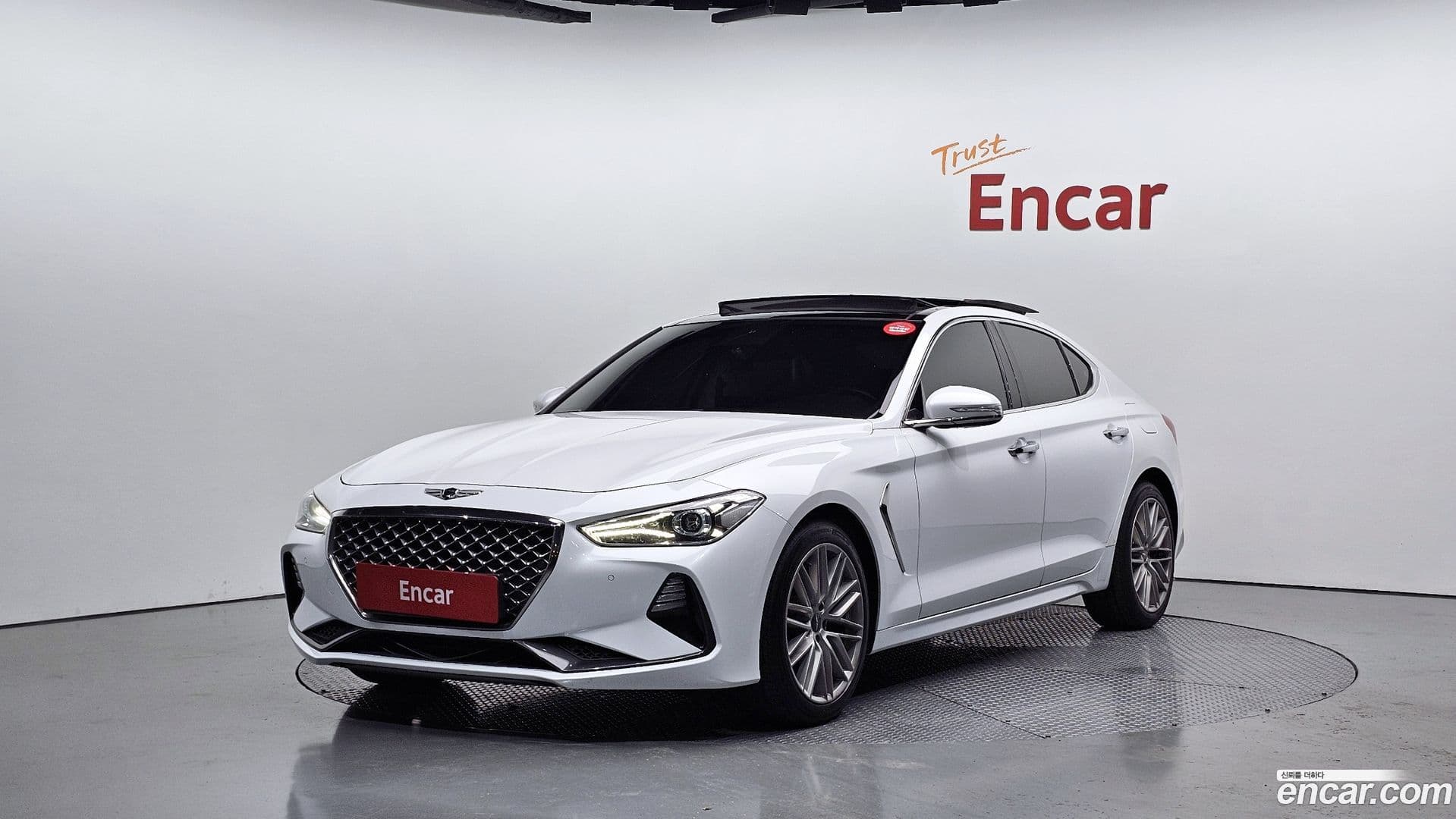 Main__Slider__Photo:G70 Genesis 2018.7-0