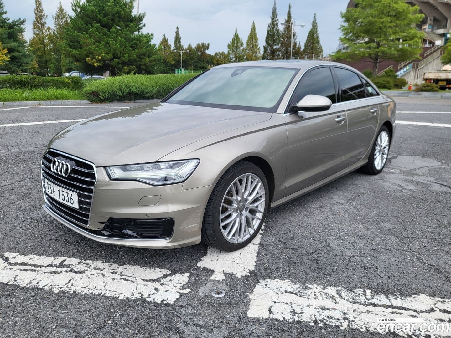 Main__Slider__Photo:A6 Audi 2016.8-0