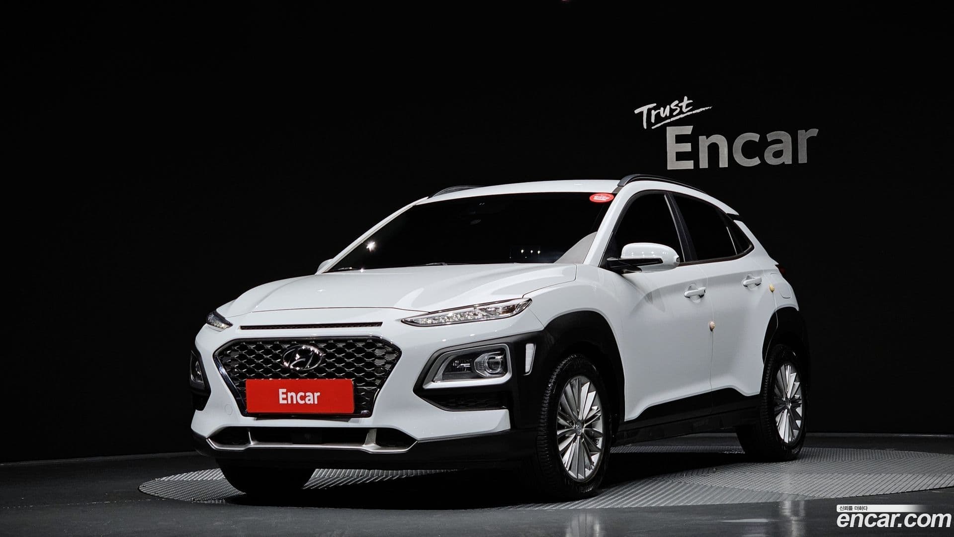 Main__Slider__Photo:Kona Hyundai 2019.9-0