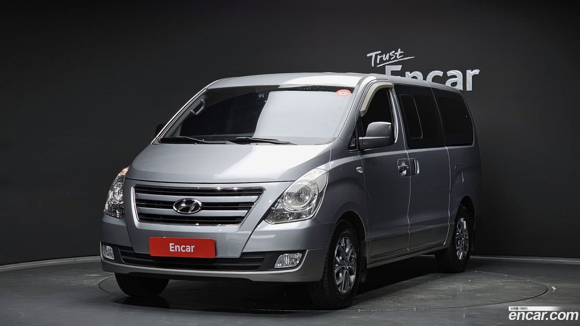 Main__Slider__Photo:Starex Hyundai 2017.8-0