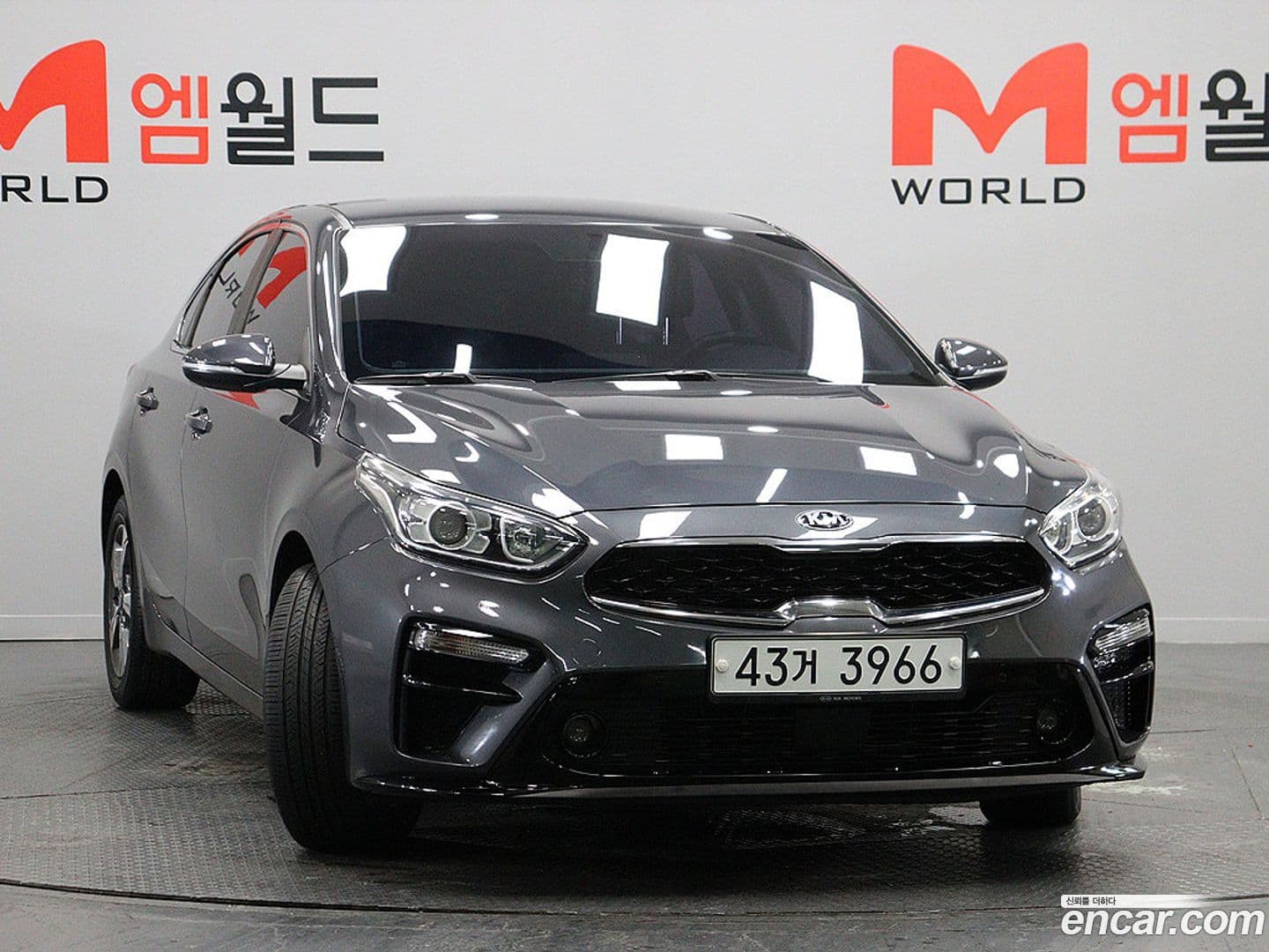 Main__Slider__Photo:K3 Kia 2018.4-0