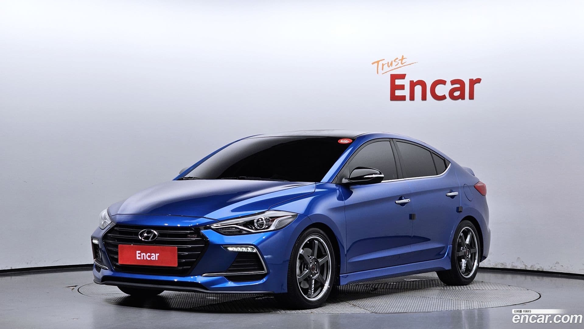 Main__Slider__Photo:AVANTE Hyundai 2017.5-0