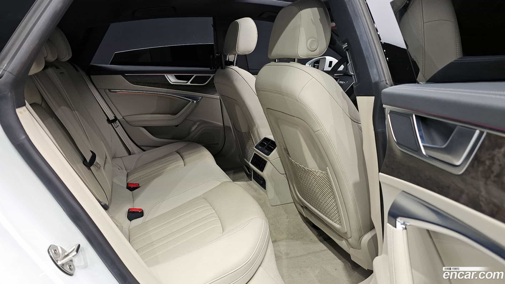 A7 Audi 2021.0-OPTION-015