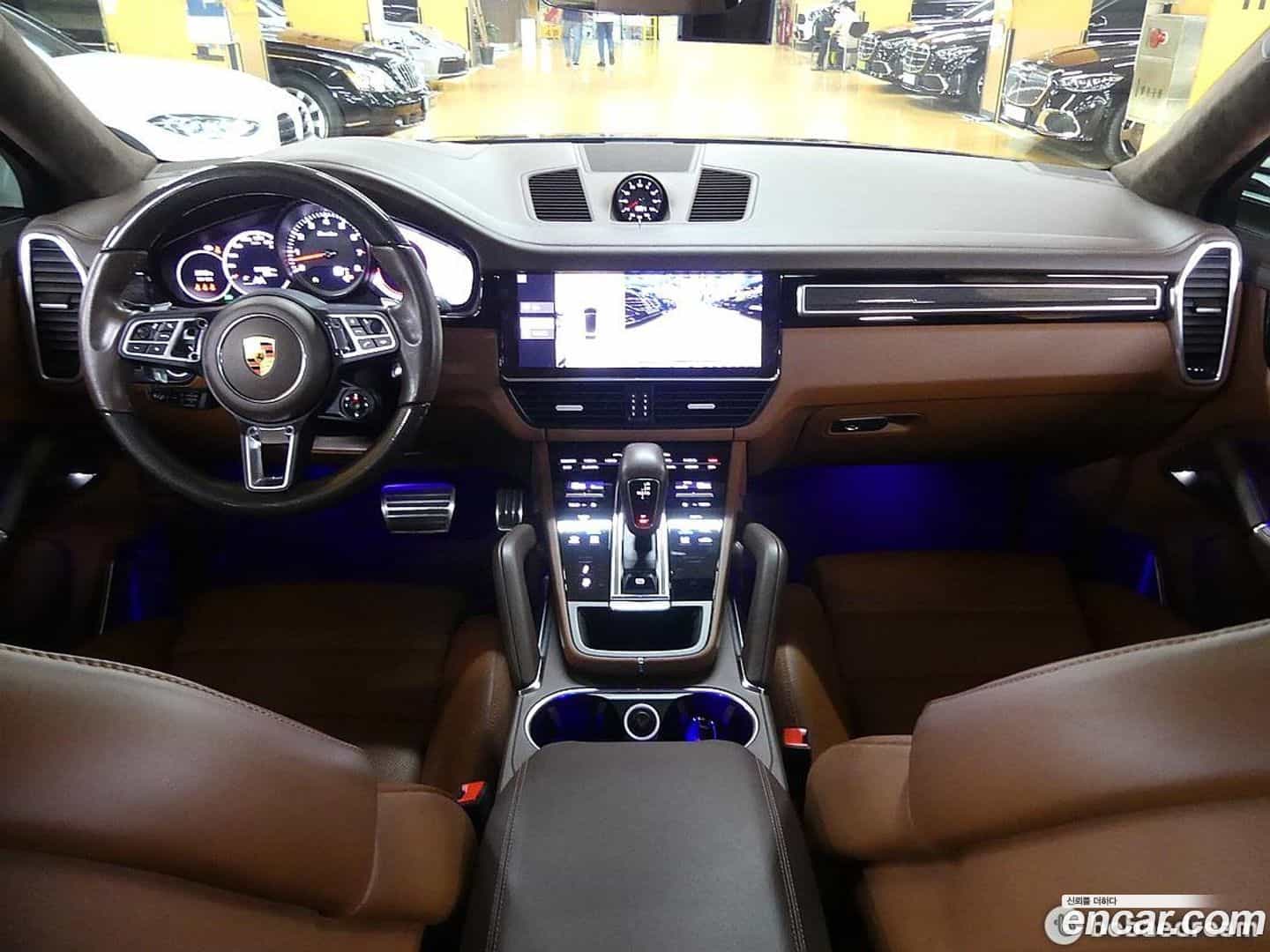 Cayenne Porsche 2021.2-OUTER-004