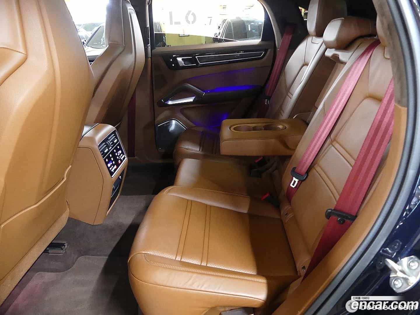 Cayenne Porsche 2021.2-OPTION-022