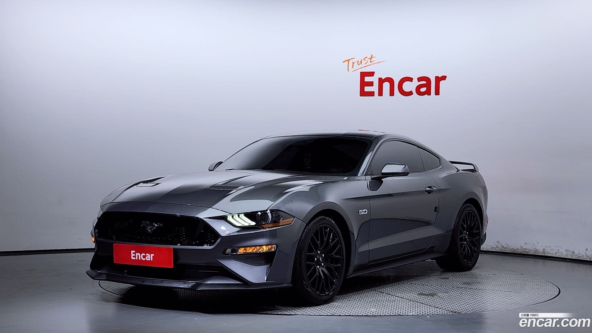 Main__Slider__Photo:Mustang Ford 2021.2-0