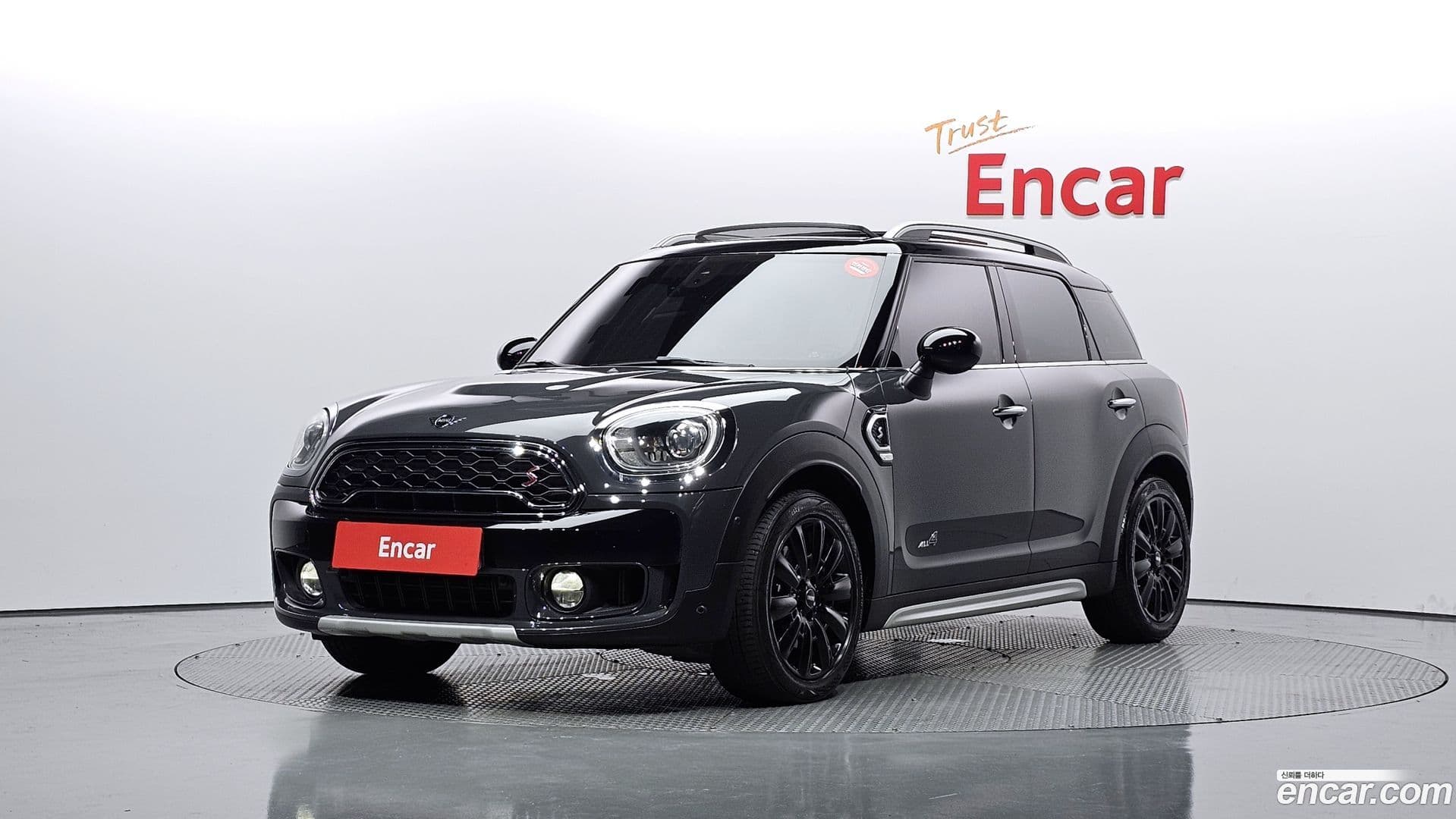Main__Slider__Photo:Countryman Mini 2018.8-0
