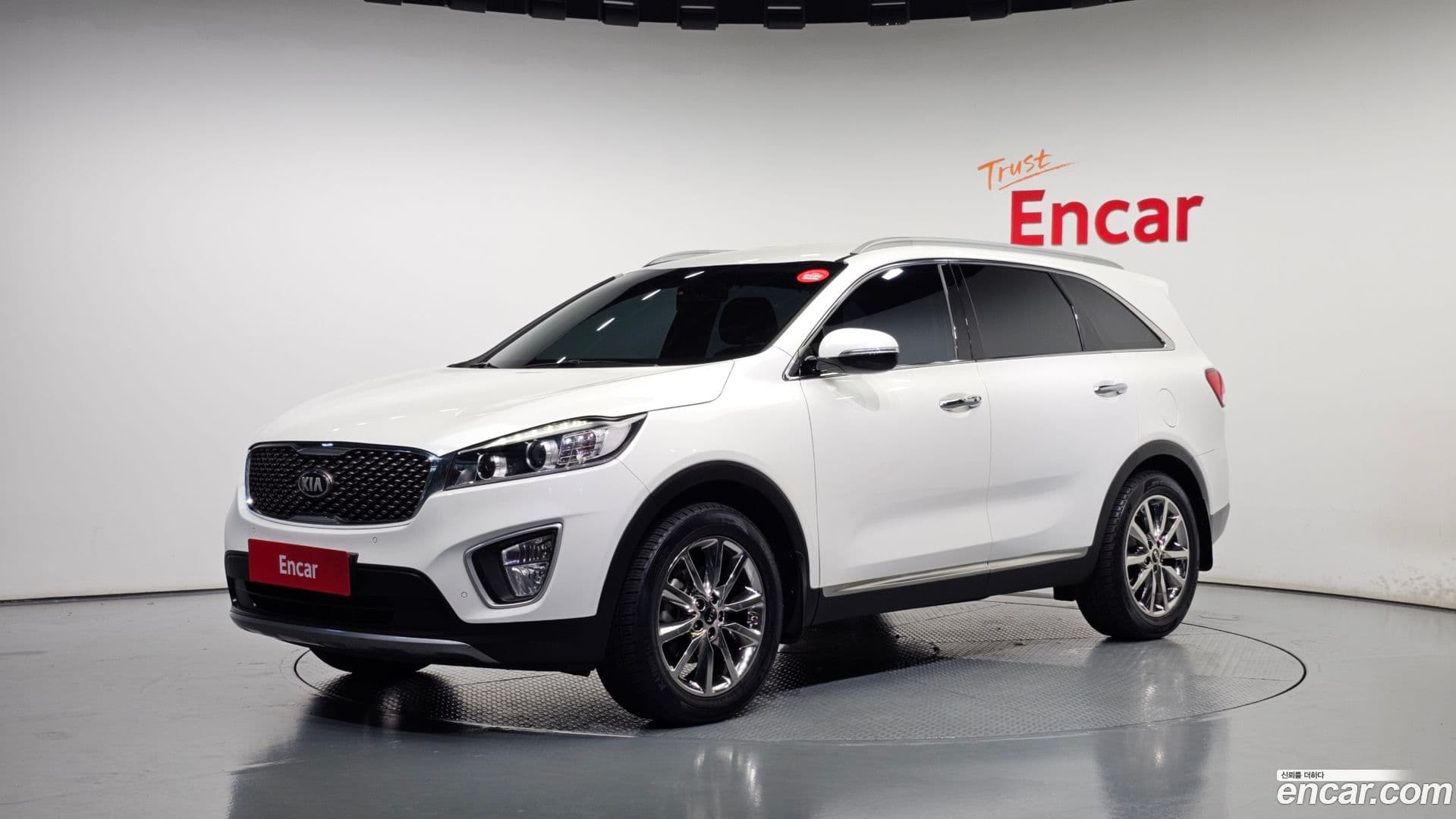 Main__Slider__Photo:Sorento Kia 2014.8-0