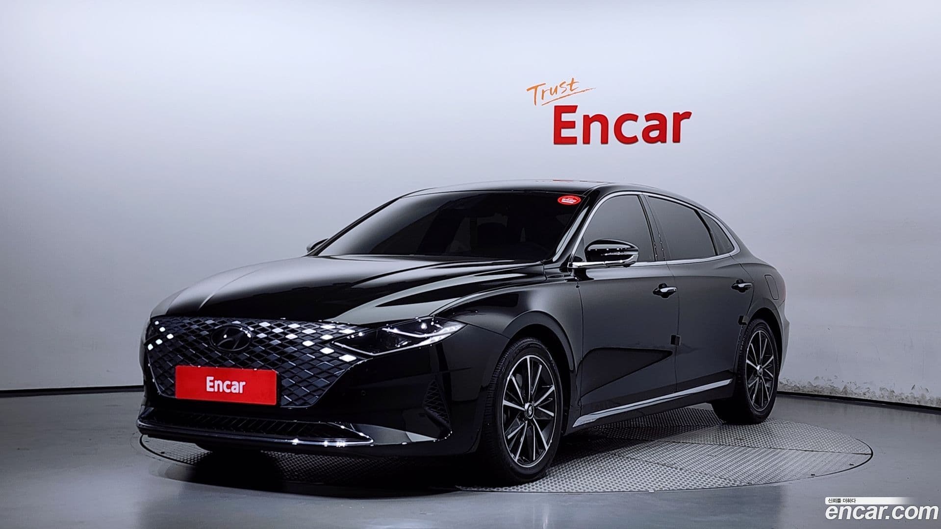 Main__Slider__Photo:Grandeur Hyundai 2020.0-0