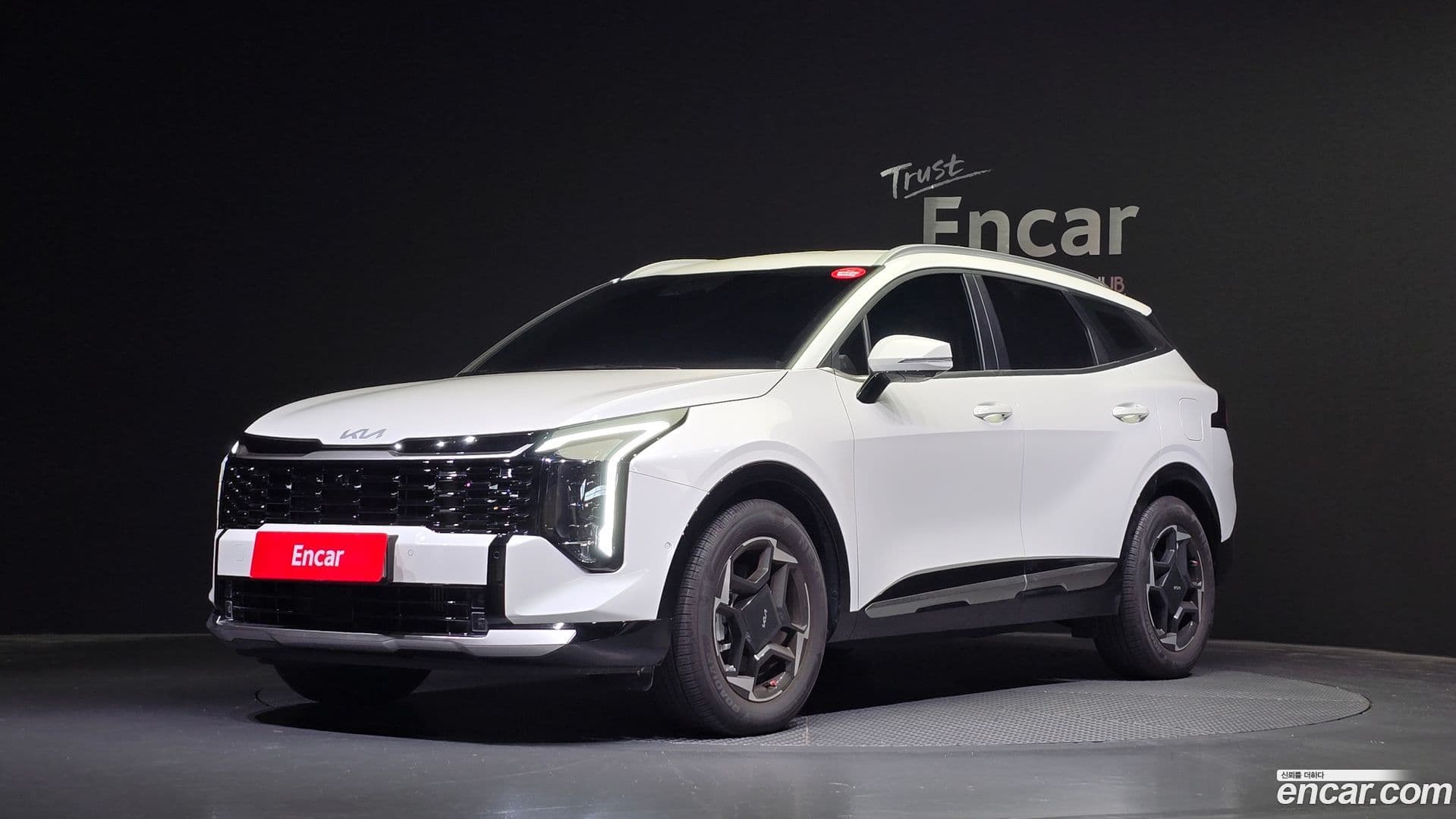 Main__Slider__Photo:Sportage Kia 2025.3-0