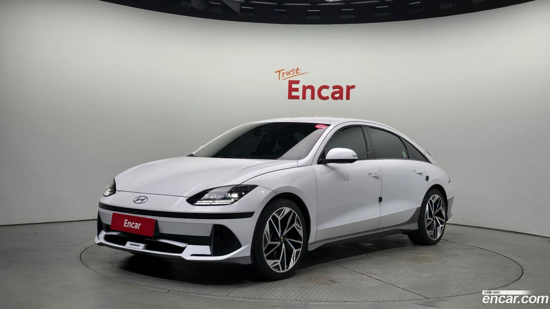 Main__Slider__Photo:Ioniq6 Hyundai 2022.9-0