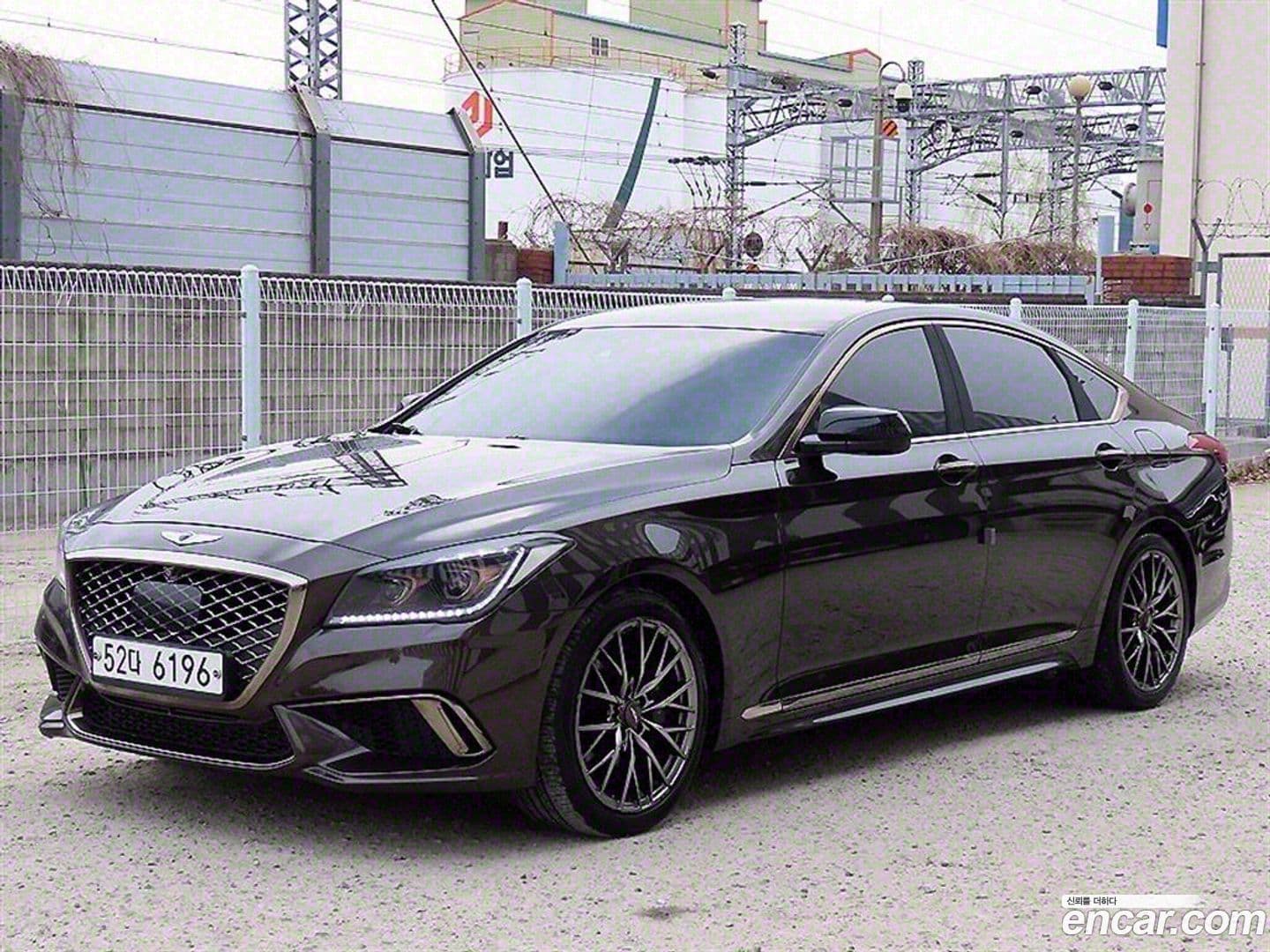 Main__Slider__Photo:G80 Genesis 2017.0-0