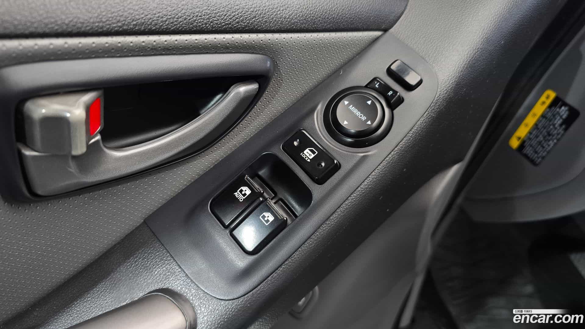 Starex Hyundai 2019.5-OPTION-019