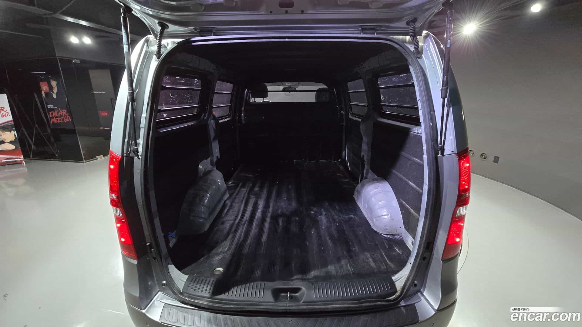 Starex Hyundai 2019.5-OPTION-024