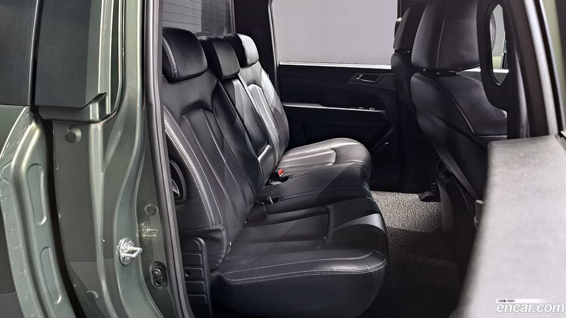 Rexton KG Mobility 2022.7-OPTION-016