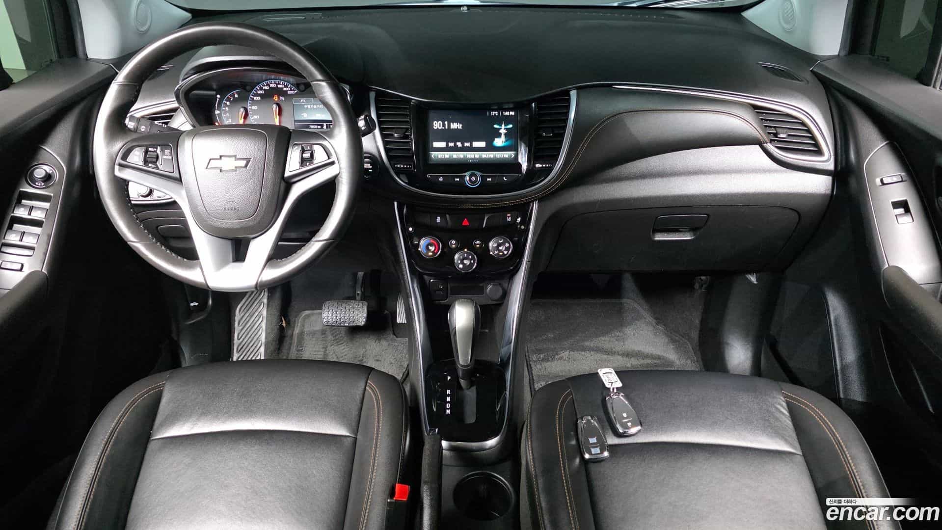 Trax Chevrolet 2017.11-INNER-007