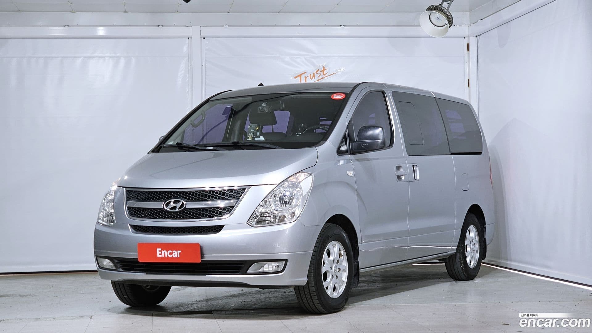 Main__Slider__Photo:Starex Hyundai 2015.0-0