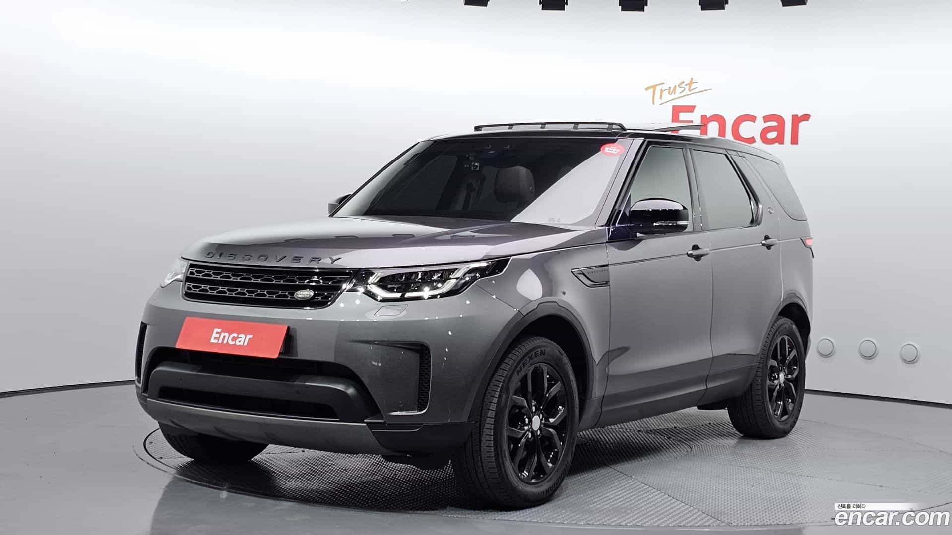 Discovery Land Rover 2018.11-OUTER-001