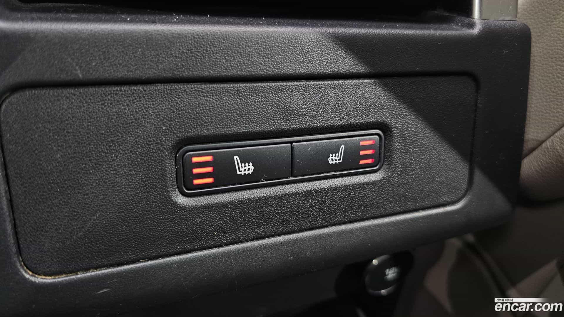Discovery Land Rover 2018.11-OPTION-023