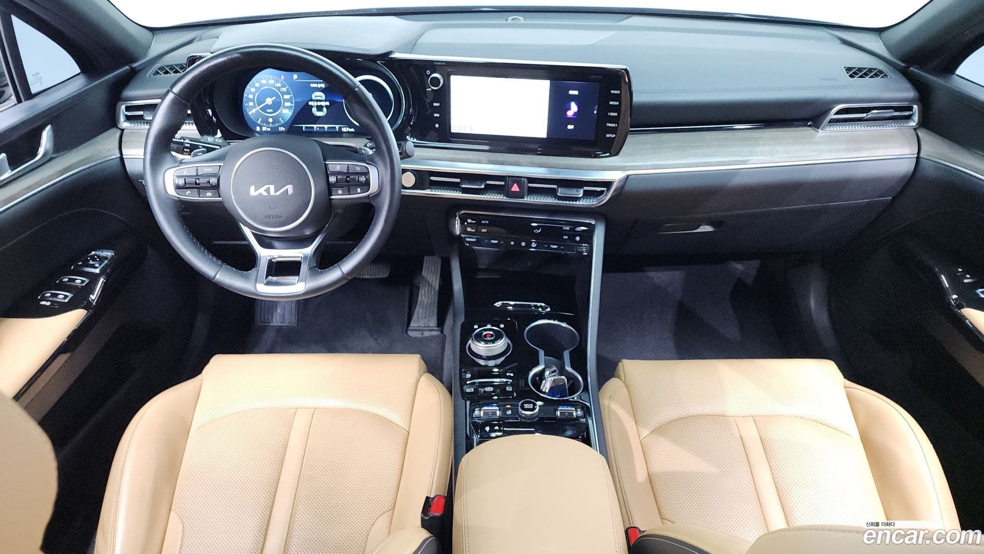 Main__Slider__Photo:K5 Kia 2023.5-6