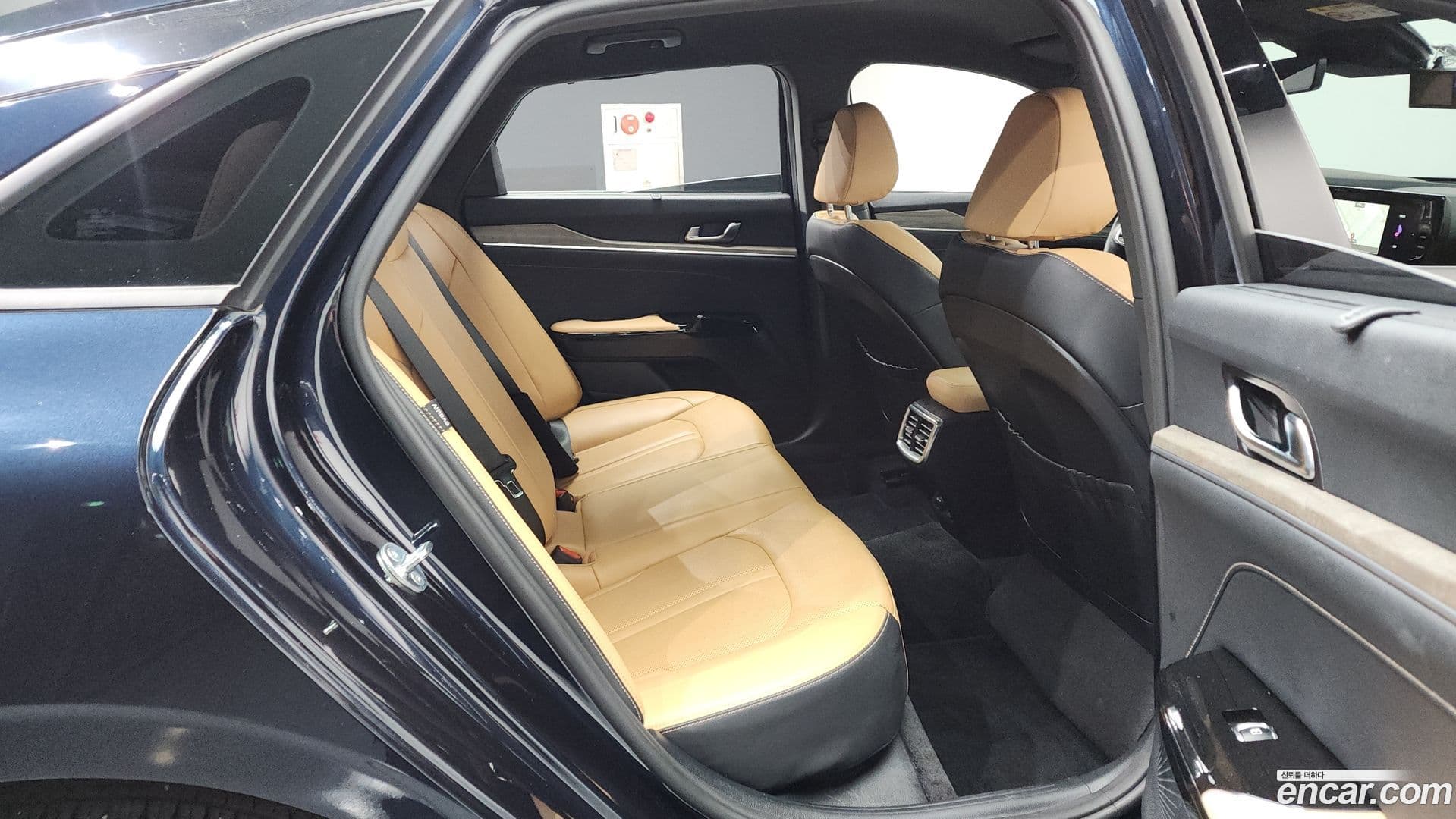 Main__Slider__Photo:K5 Kia 2023.5-11