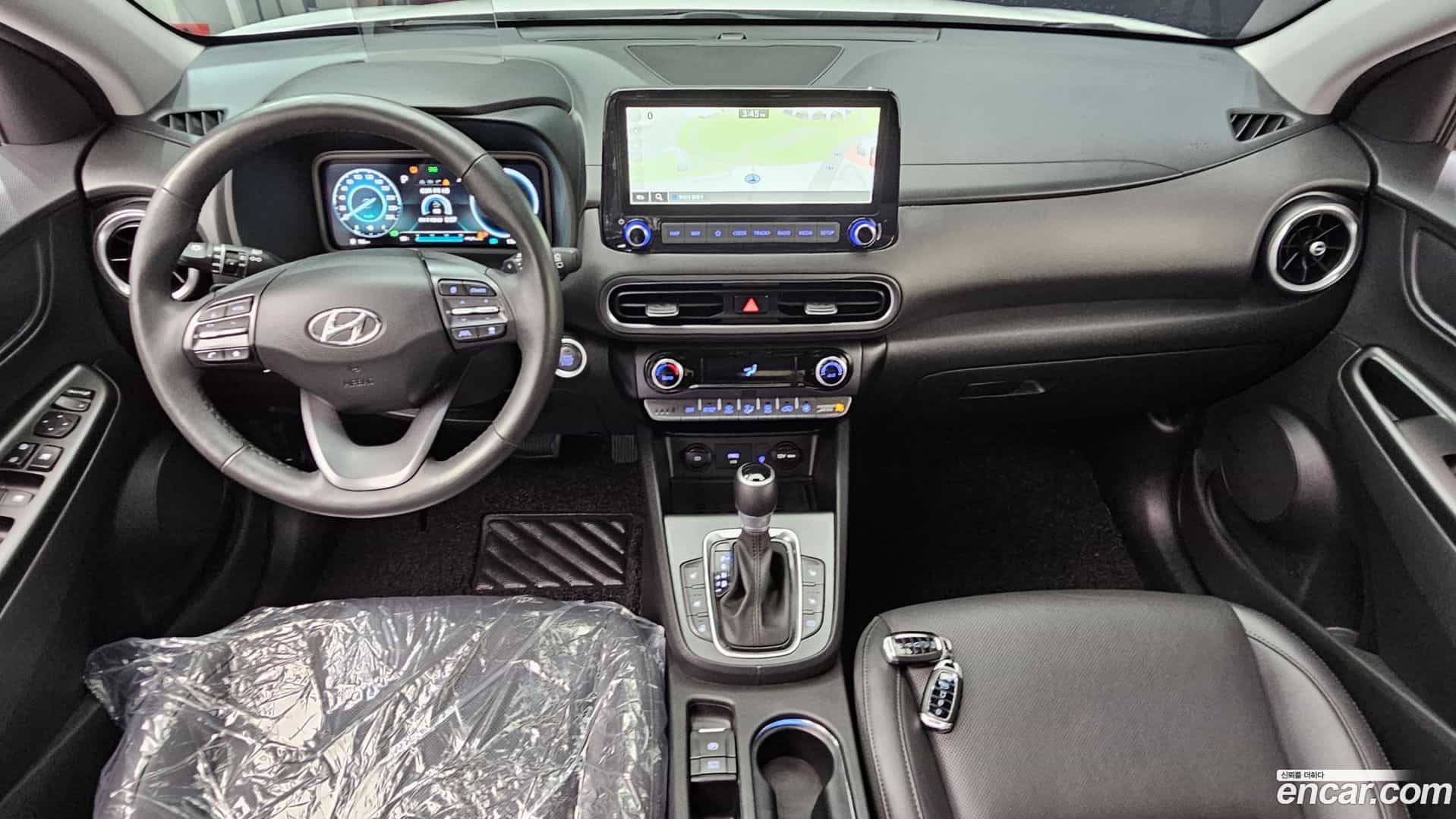 Kona Hyundai 2021.4-INNER-007
