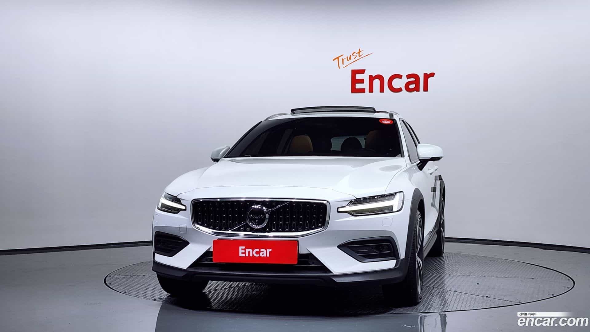 V60 Volvo 2020.1-OUTER-003