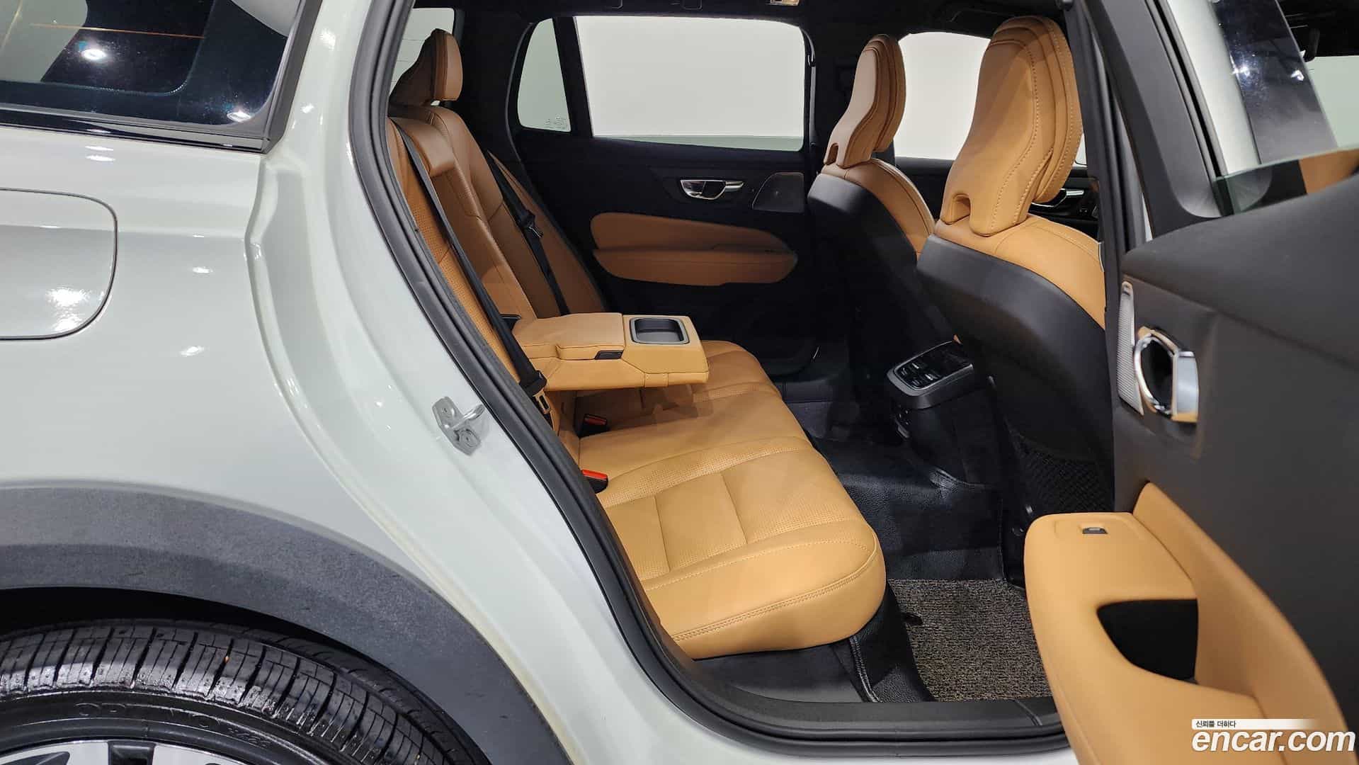 V60 Volvo 2020.1-OPTION-016