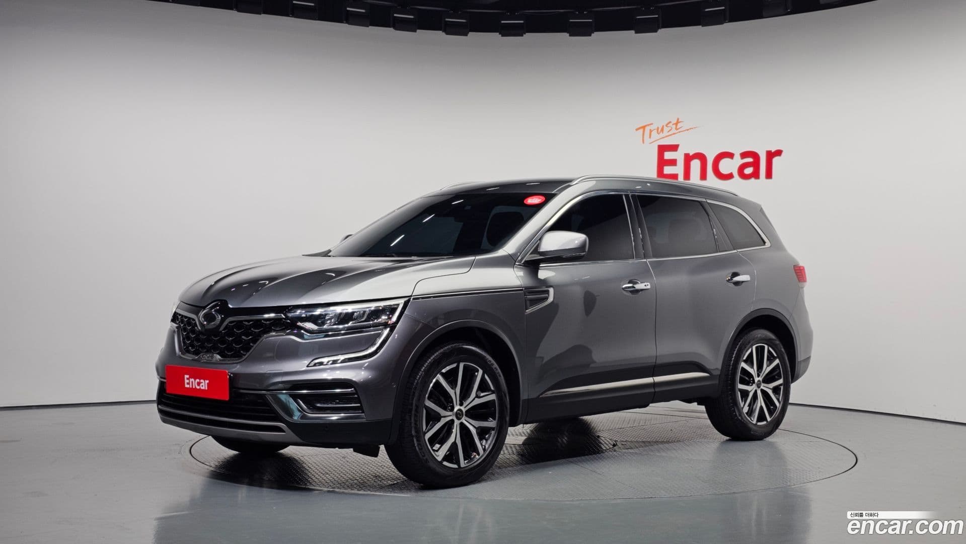 Main__Slider__Photo:QM6 Renault Korea 2022.1-0