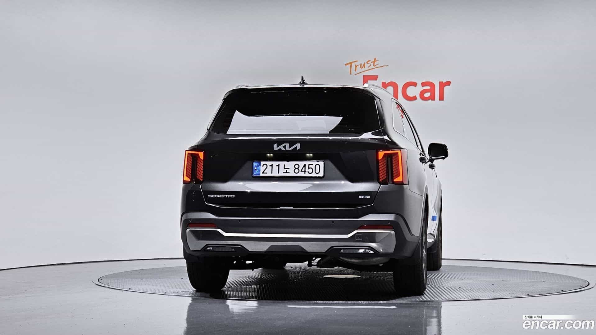 Sorento Kia 2023.9-OUTER-004