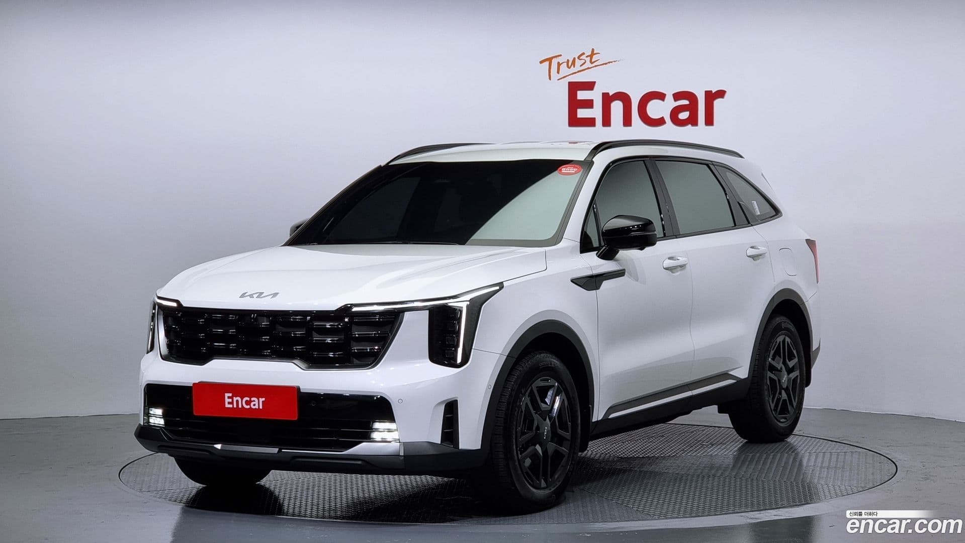 Main__Slider__Photo:Sorento Kia 2023.9-0