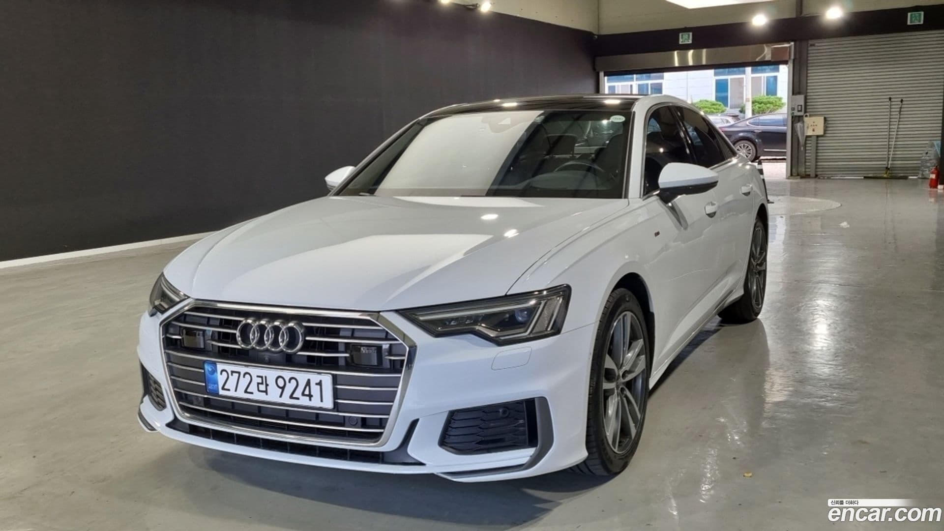 Main__Slider__Photo:A6 Audi 2021.9-0