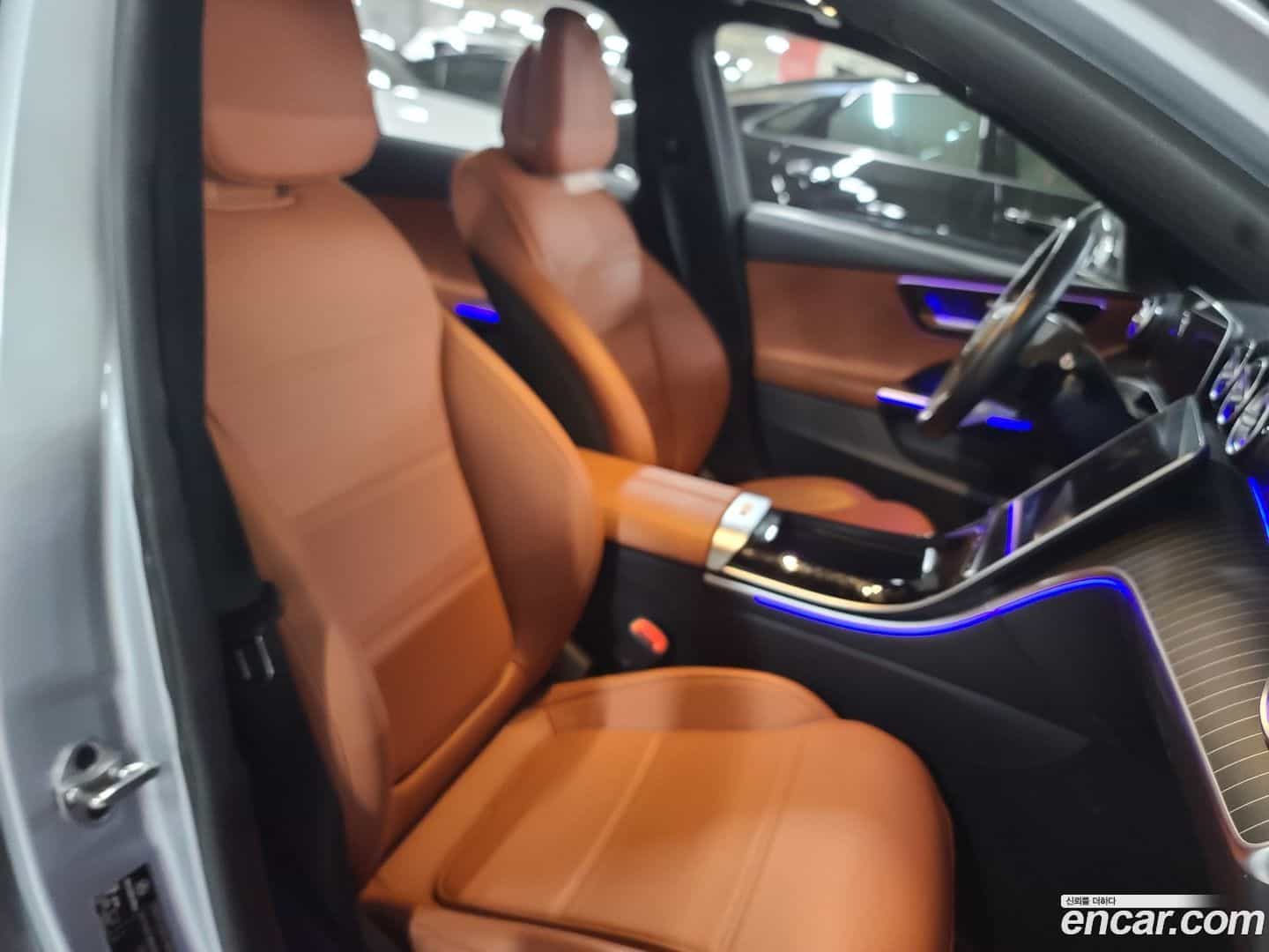 C-Class Mercedes-Benz 2022.4-OPTION-023