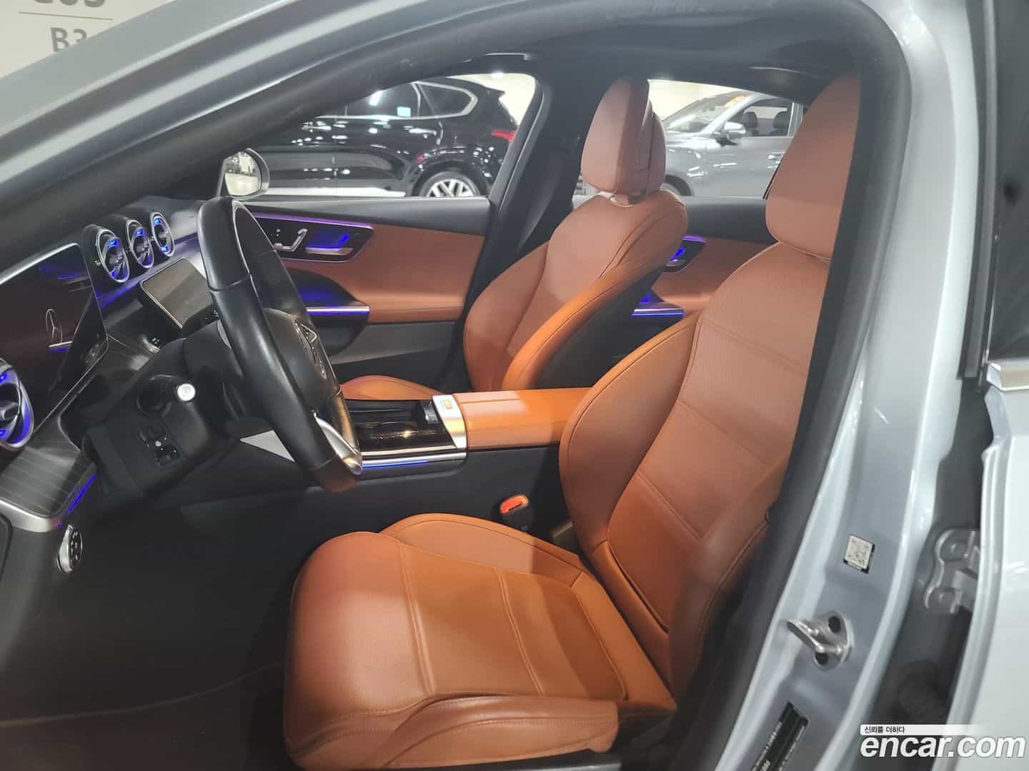 C-Class Mercedes-Benz 2022.4-OPTION-024
