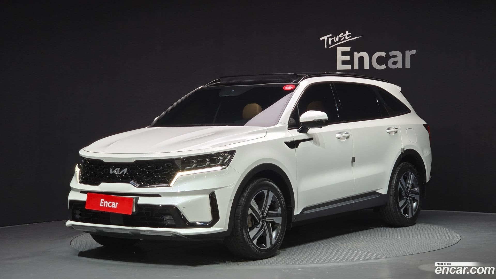 Main__Slider__Photo:Sorento Kia 2022.11-0