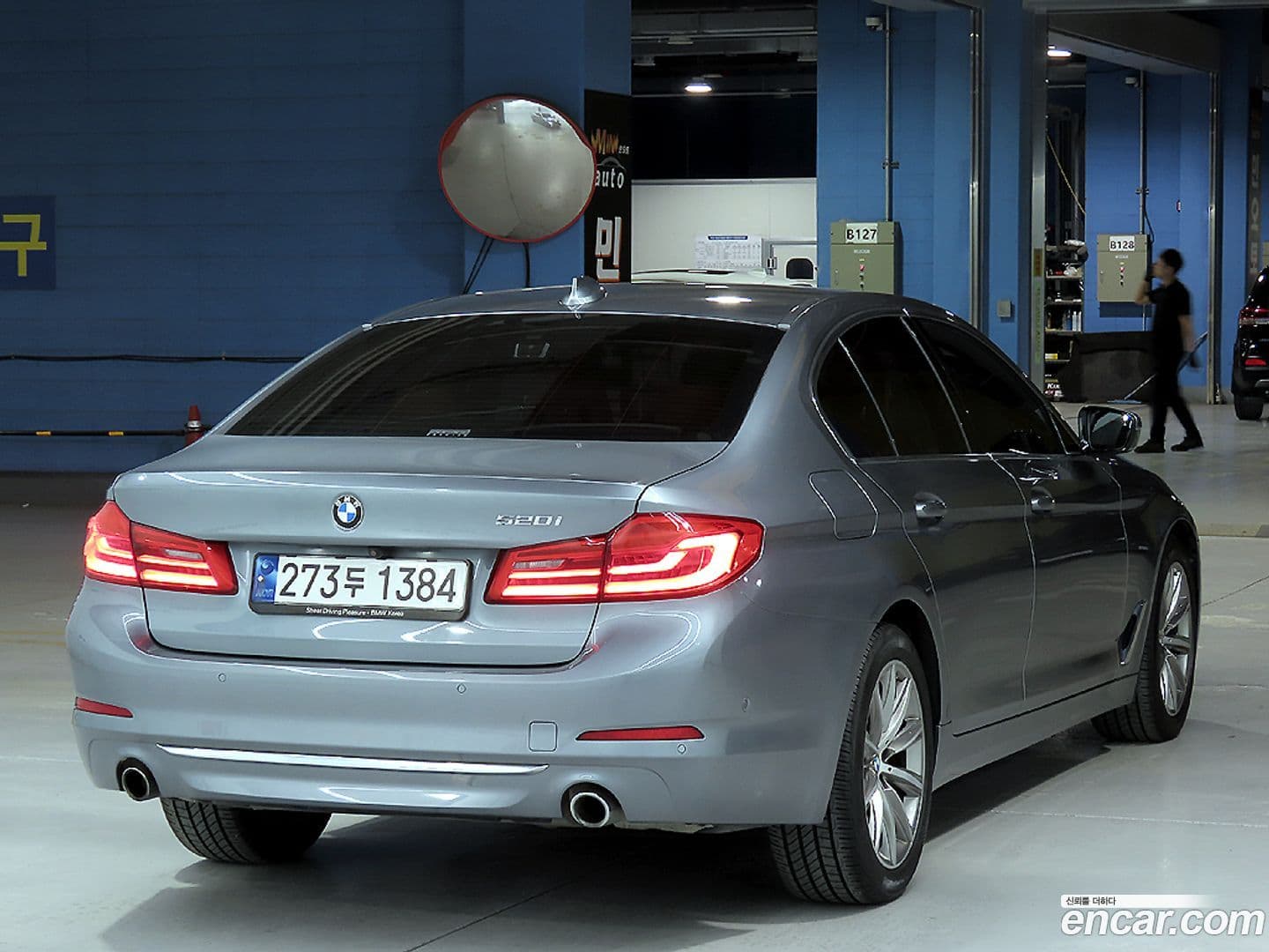 Main__Slider__Photo:5-Series BMW 2019.5-0