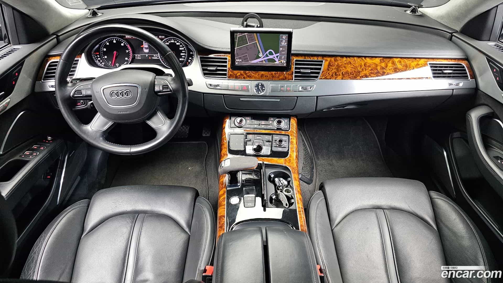 A8 Audi 2011.5-INNER-007
