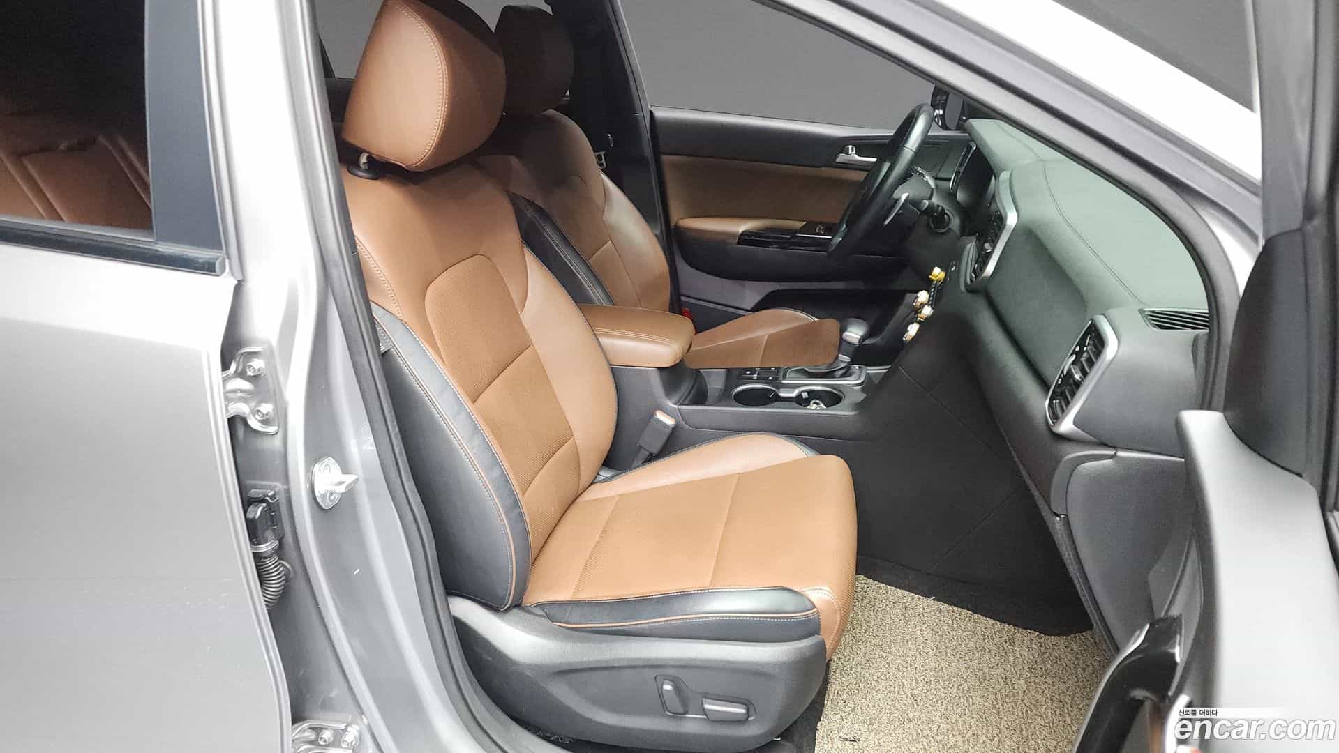Sportage Kia 2020.8-OPTION-015