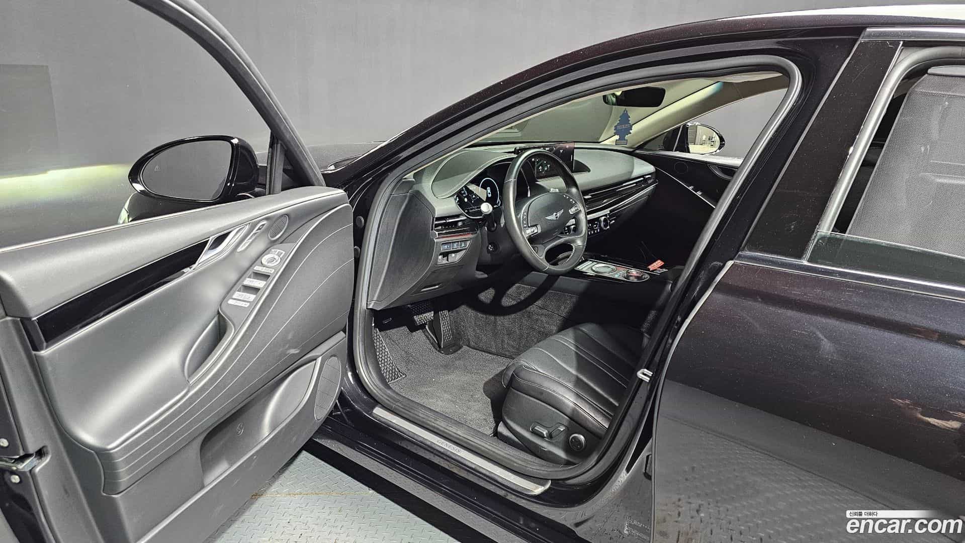 G80 Genesis 2022.7-INNER-010