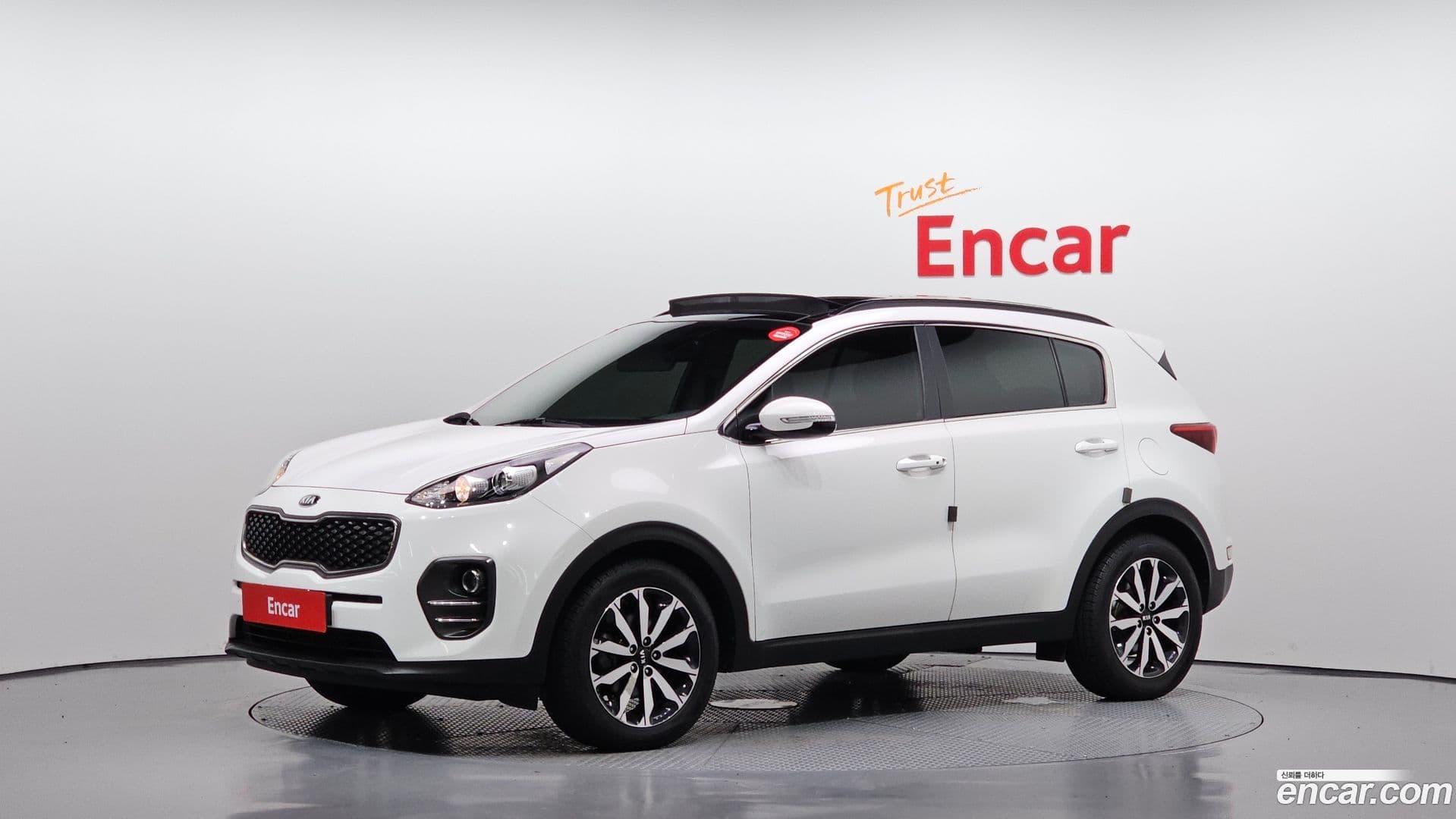 Main__Slider__Photo:Sportage Kia 2017.6-0
