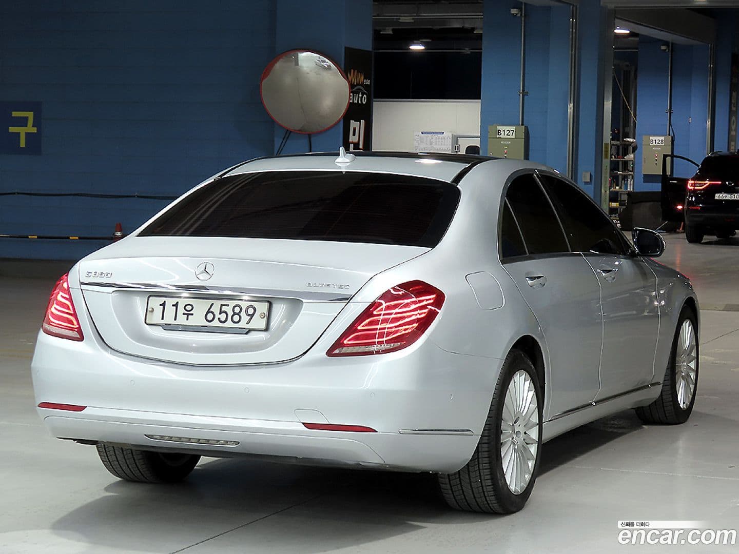 Main__Slider__Photo:S-Class Mercedes-Benz 2015.4-0