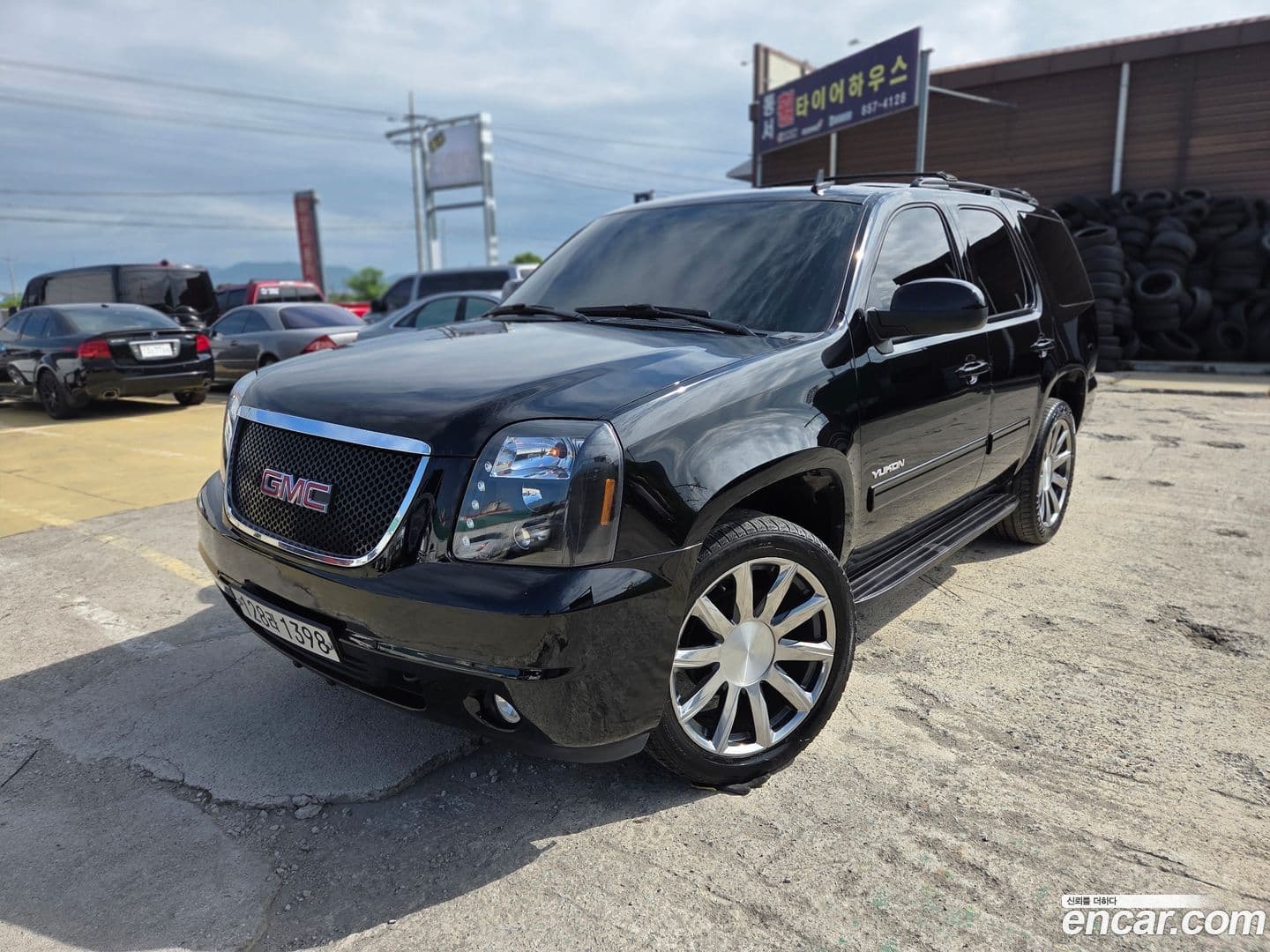Main__Slider__Photo:Yukon GMC 2012.8-0