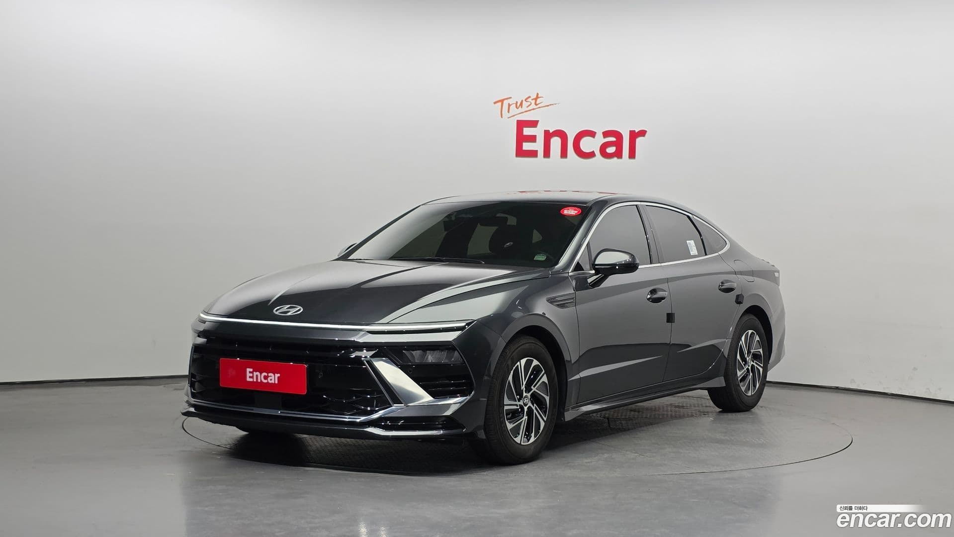 Main__Slider__Photo:Sonata Hyundai 2025.1-0