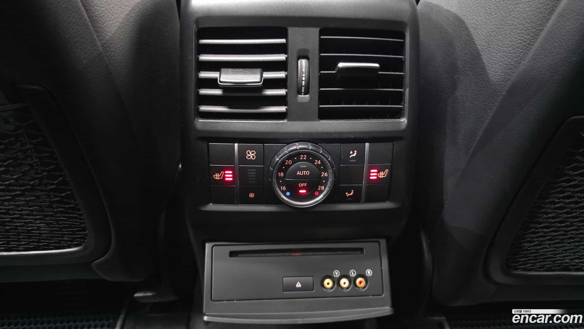 M-class Mercedes-Benz 2014.5-OPTION-023