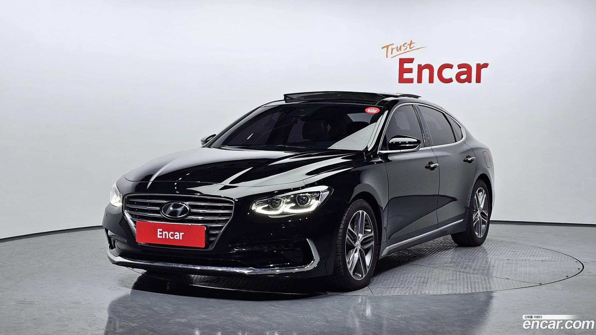 Main__Slider__Photo:Grandeur Hyundai 2016.11-0