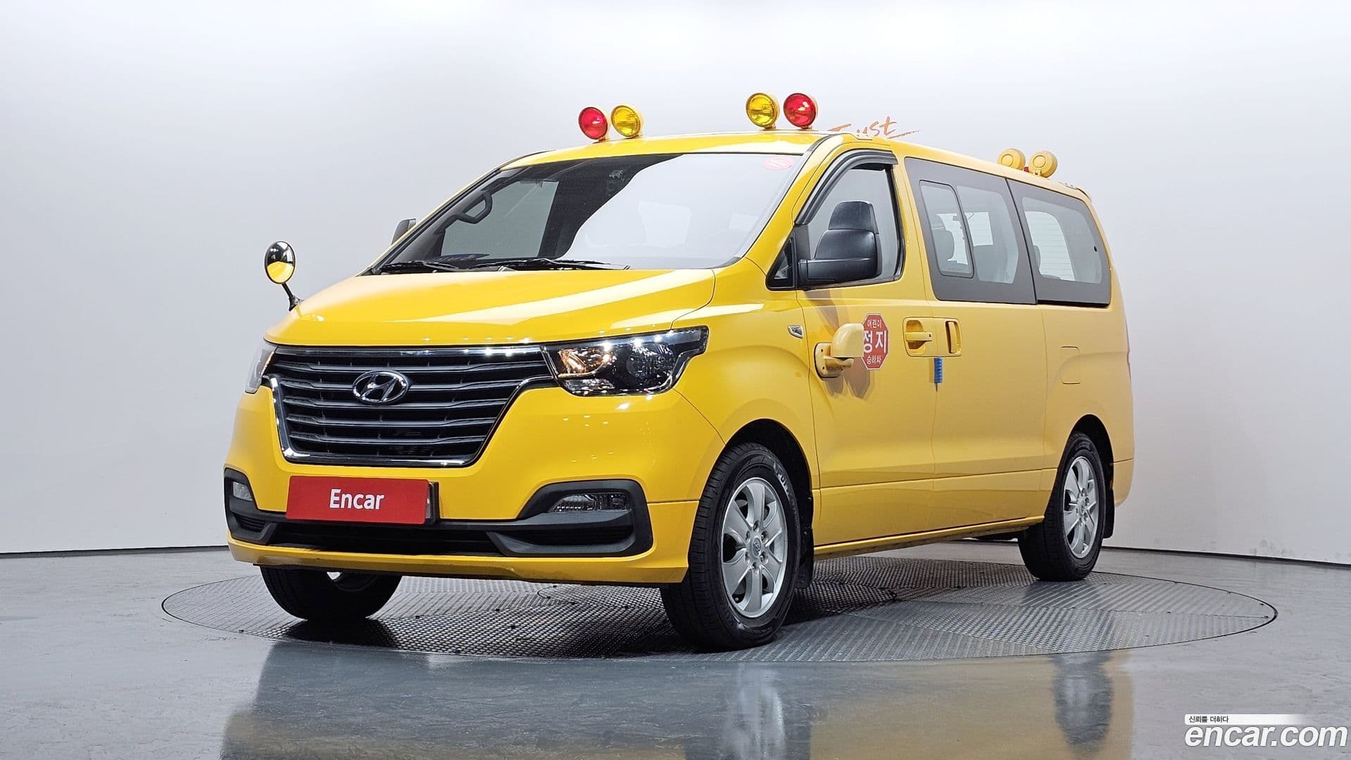 Main__Slider__Photo:Starex Hyundai 2019.9-0
