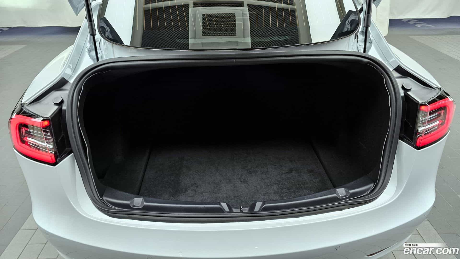 Model 3 Tesla 2019.10-OPTION-24