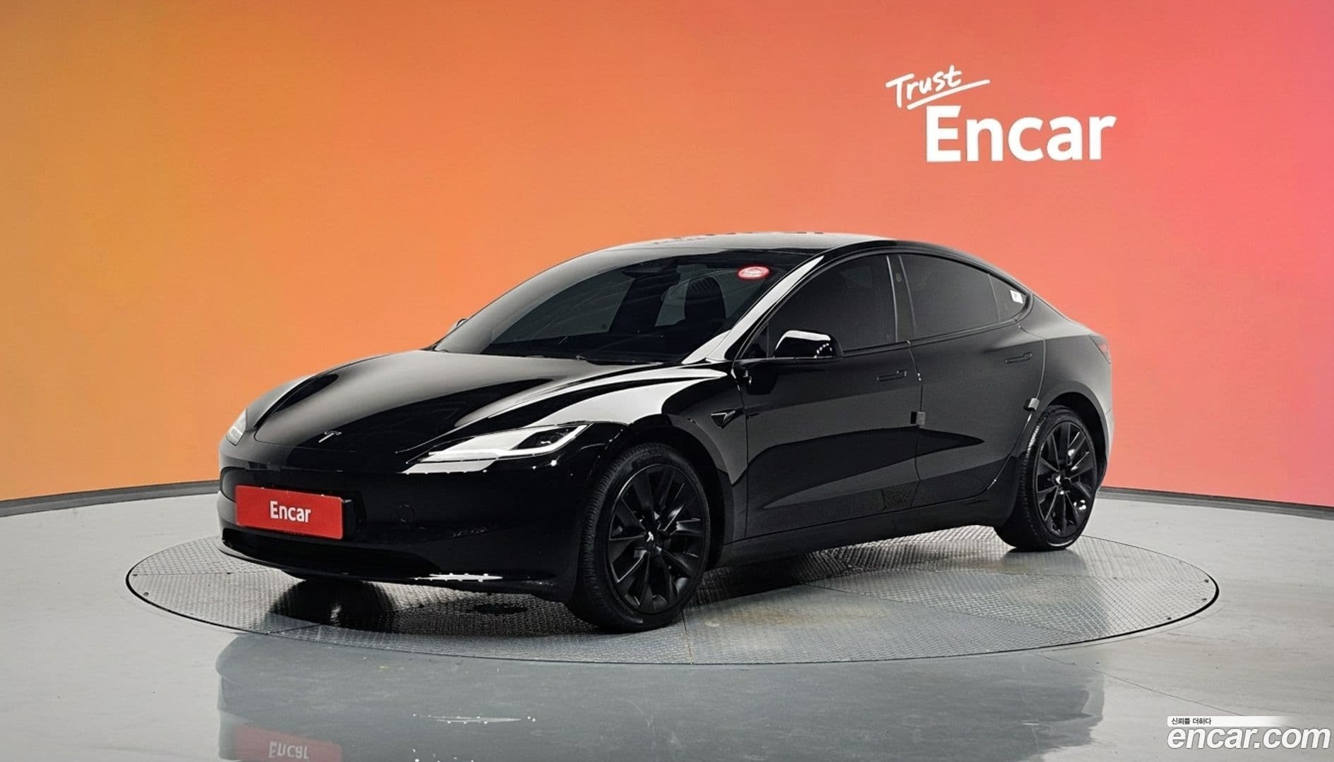 Main__Slider__Photo:Model 3 Tesla 2025.2-0